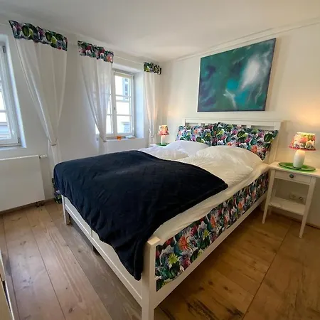 Villafunkelbunt